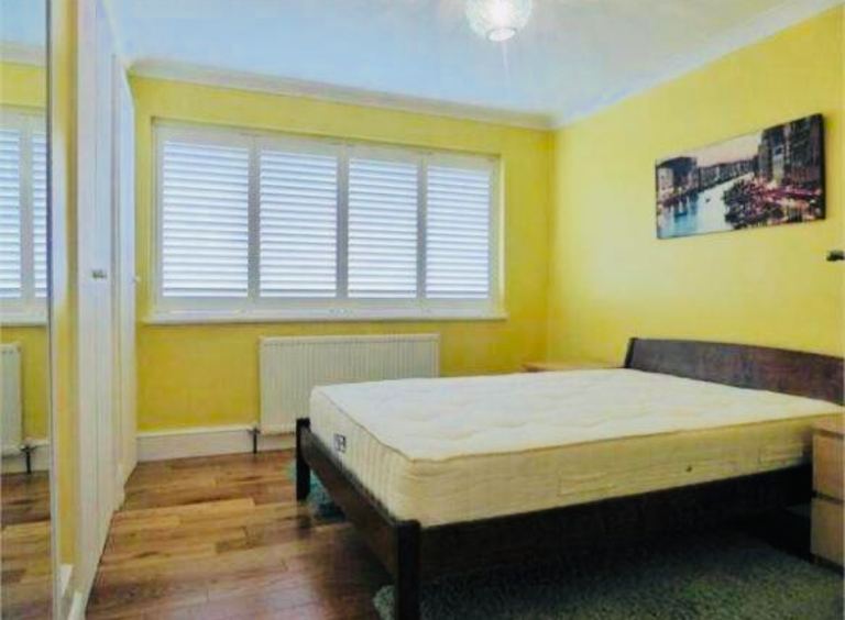 Lovely Double room in Perivale greenford