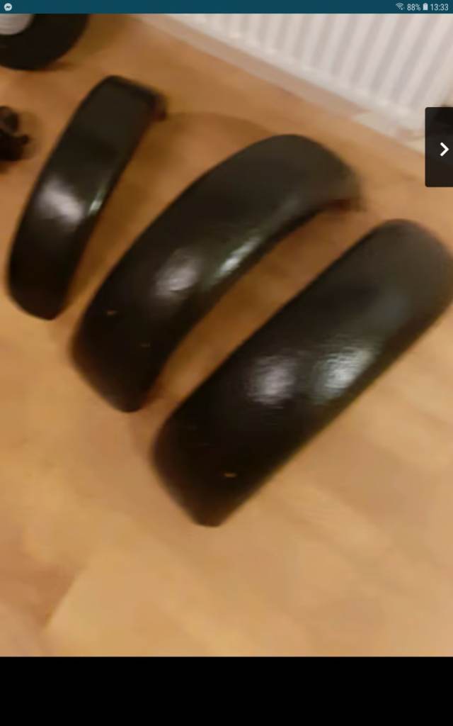 MUDGUARD CAR  TRAILER.  1.  SMALL METAL MUDGUARD .  ALL THAT'S LEFT.