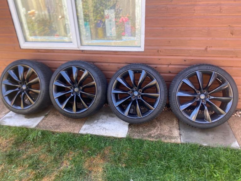 Genuine Tesla Model X 22” Alloy Wheels & Tyres