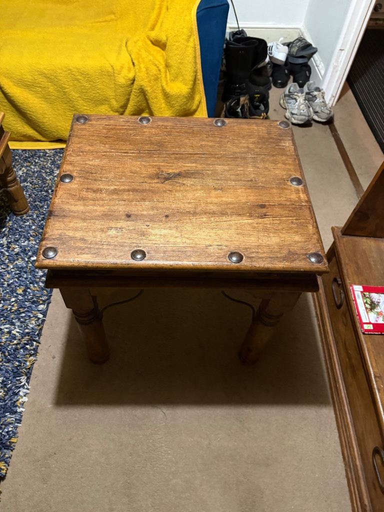 Lamp/ end table