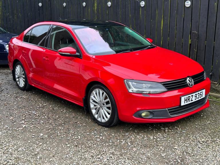 Volkswagen, JETTA, Saloon, 2014, Manual, 1968 (cc), 4 doors