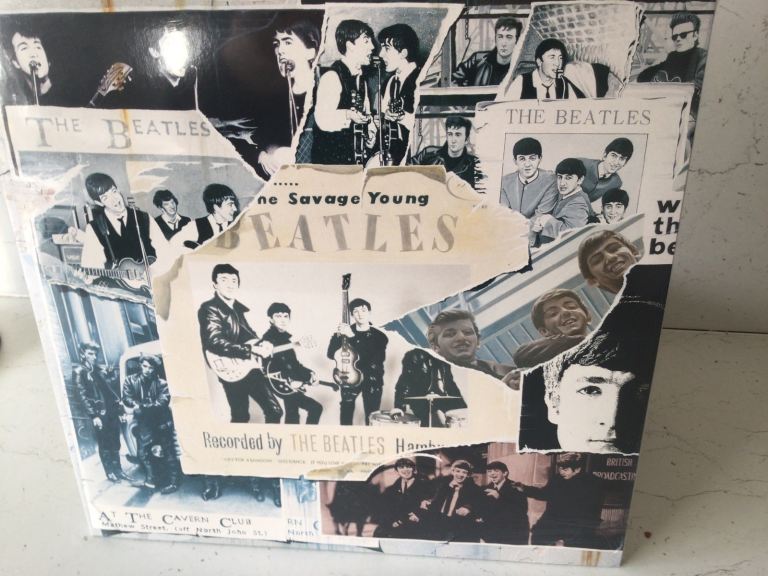 THE BEATLES ANTHOLOGY 1