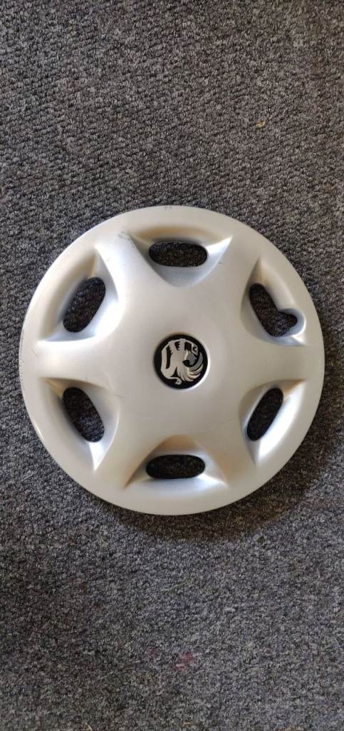 Vauxhall Vectra "b" 15" wheel trim