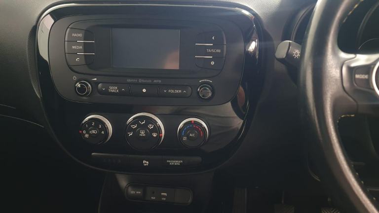 Kia Soul 1.6 URBAN Crdi * GEN 29,000 MILES * ULEZ OK * REVERSE CAM* LOVELY CAR