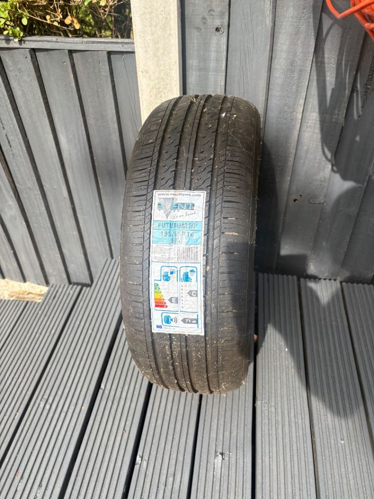 Brand new tyre 195-55-16