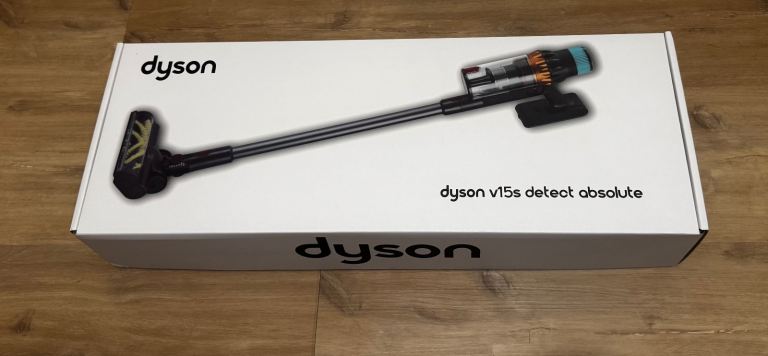 Dyson V15s Detect Absolute Vacuum Cleaner - NEW