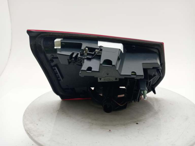 Bmw 3 Series Tail Light Rear Lamp O/S 2015-2019 4 Door Saloon Rh 63217456522