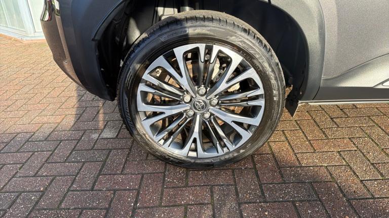 2022 Toyota Yaris Cross 1.5 Hybrid Excel 5dr CVT Hybrid Estate Estate Hybrid Automatic