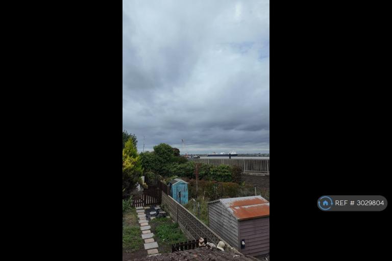 3 bedroom house in Woodville Cottages, Gravesend, DA12 (3 bed) (#3029804)
