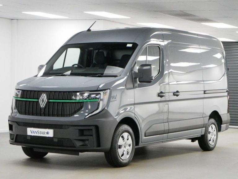 76 RENAULT MASTER MM35 2.0 BLUEDCI 150 BHP L2 MEDIUM ADVANCE EAG9 AUTOMATIC