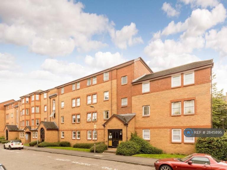 2 bedroom flat in Orwell Terrace, Edinburgh, EH11 (2 bed) (#2845895)