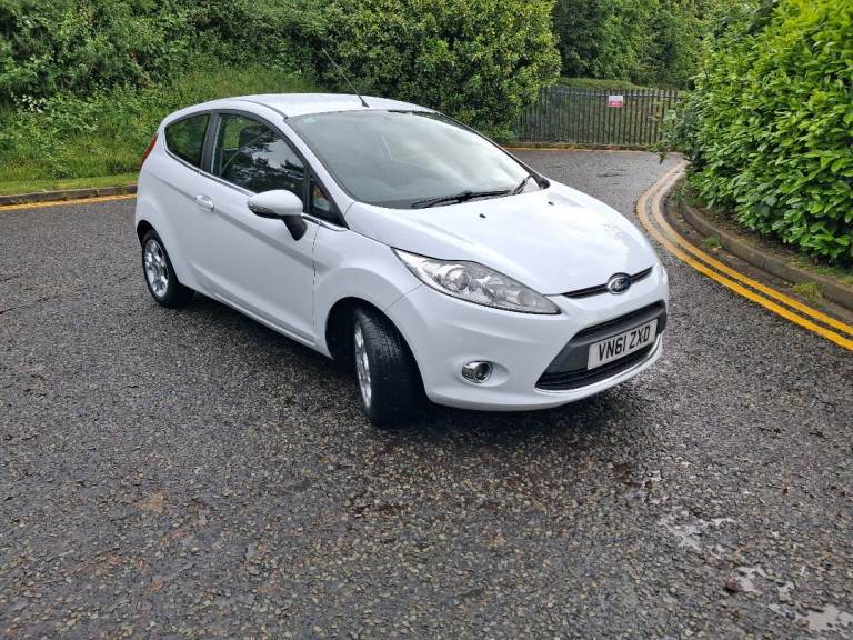 Ford, FIESTA, Hatchback, 2012, Manual, 1242 (cc), 3 doors