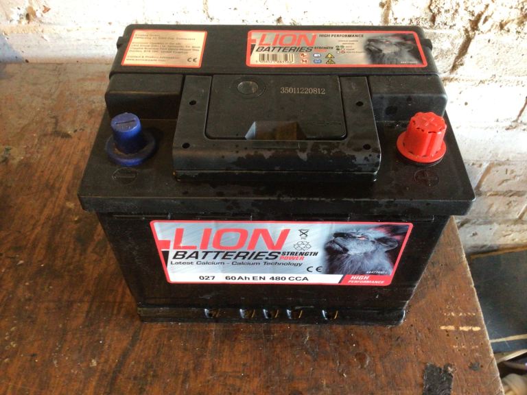 Car battery - new, unused