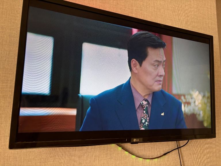 LG Flat Screen TV - Good Condition