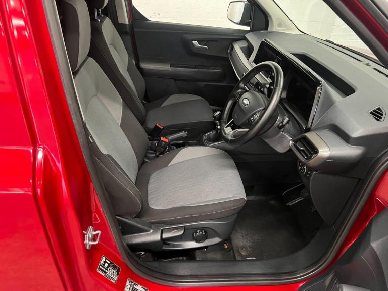 2024 Ford Transit Courier 1.0 EcoBoost 125ps Limited Van PANEL VAN PETROL Manual