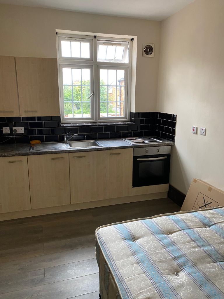 Room to Rent in NN1