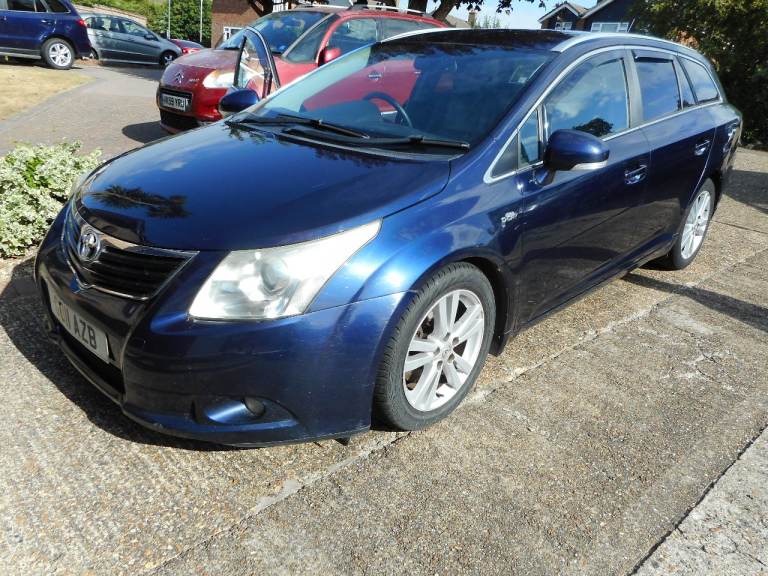 Toyota Avensis Estate 2011 2.2 Turbo Diesel Automatic MOT'D To 22/03/2027