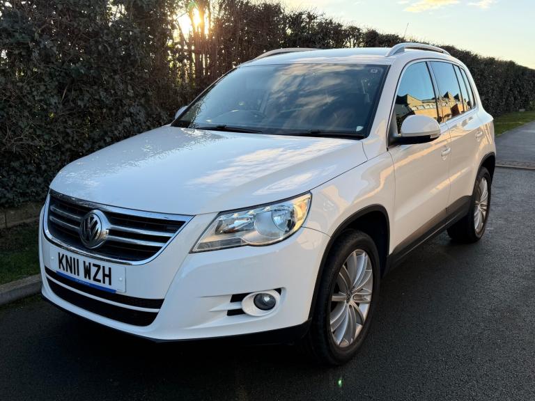 2011 Volkswagen Tiguan 2.0 TDi Sport 5dr DSG ESTATE Diesel Automatic