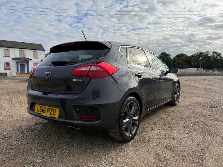 2016 Kia Ceed 1.6 CRDi ISG 4 5dr HATCHBACK Diesel Manual
