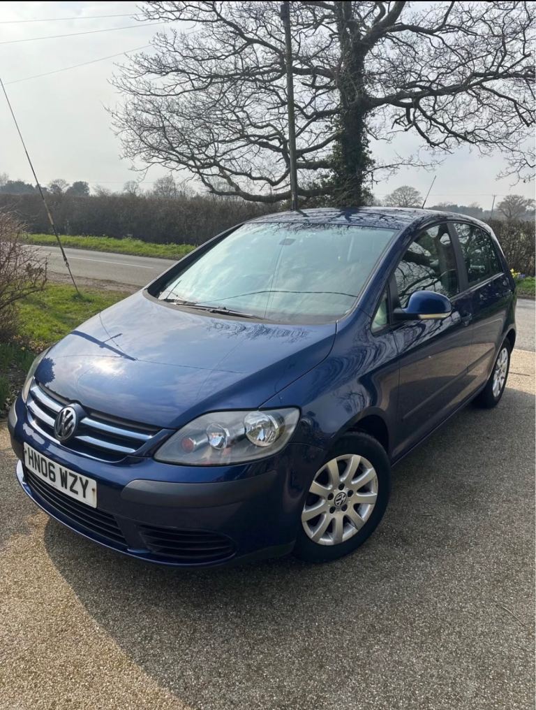 Golf Plus with 1 years MOT 