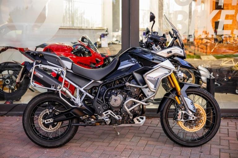 Triumph Tiger 900 RALLY PRO ! SCORPION ! EXTRAS ! STUNNING
