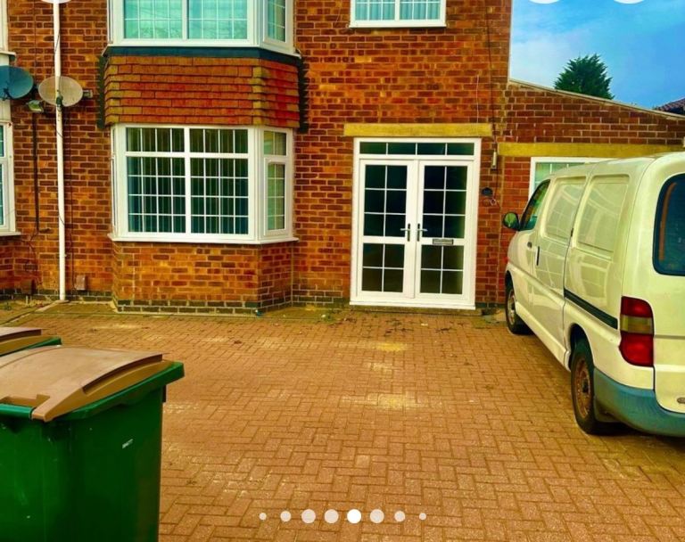 6 Bed Beautiful spacious house with drive 