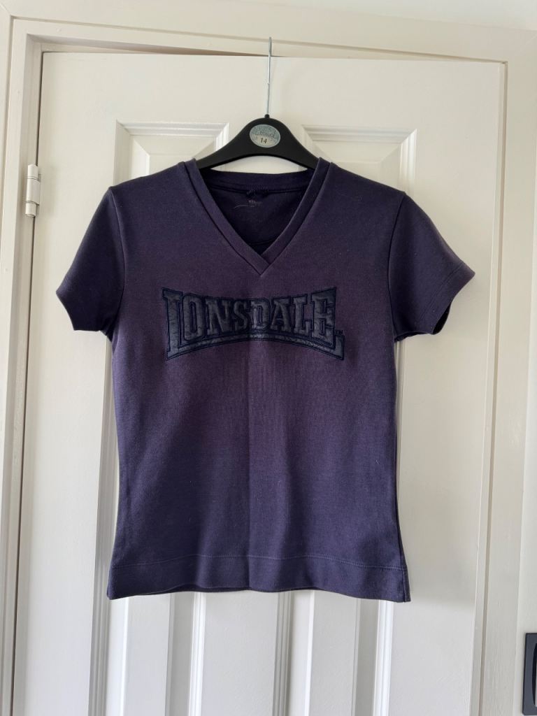 Women's Lonsdale Purple (purplish/navy blue?) v neck t-shirt with embroidered logo - size : S