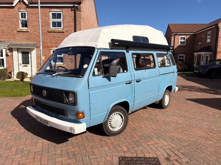 VW T25 Ready for Adventure