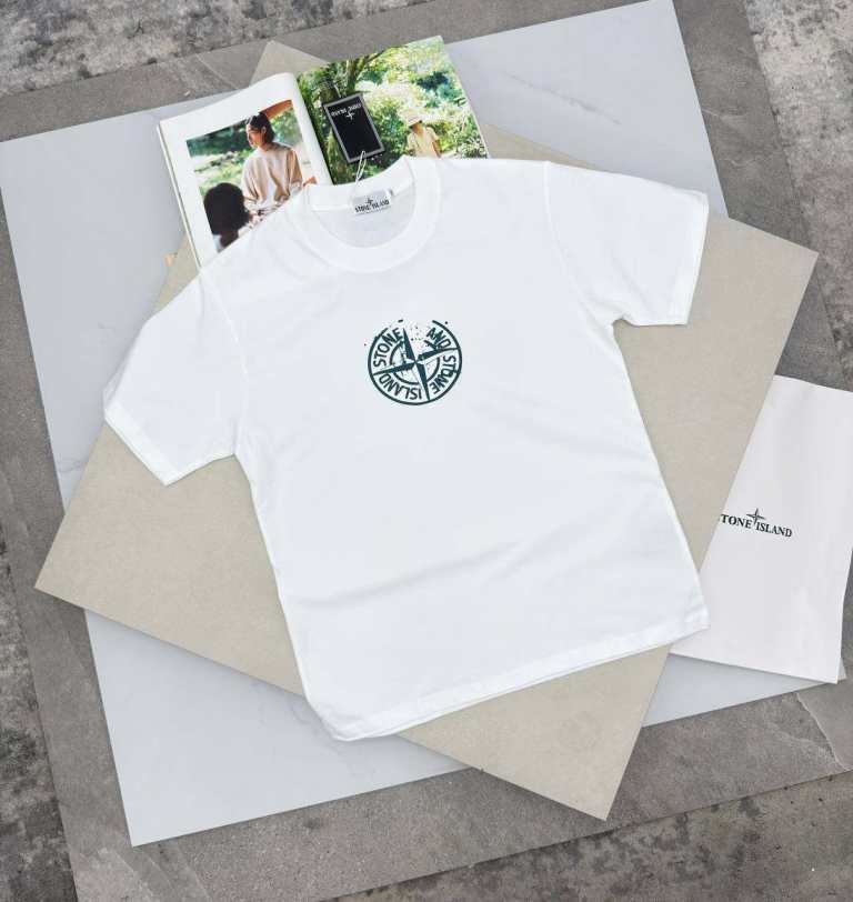 Men Stone Island White T-Shirt - Good condition 