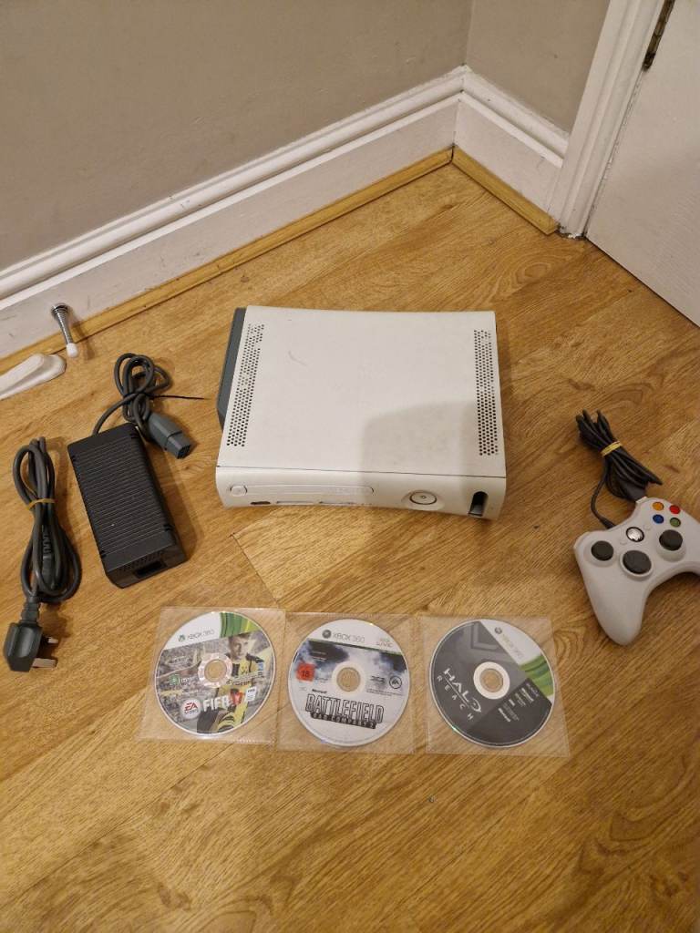 Xbox 360 w/Games 60GB Working Can Deliver