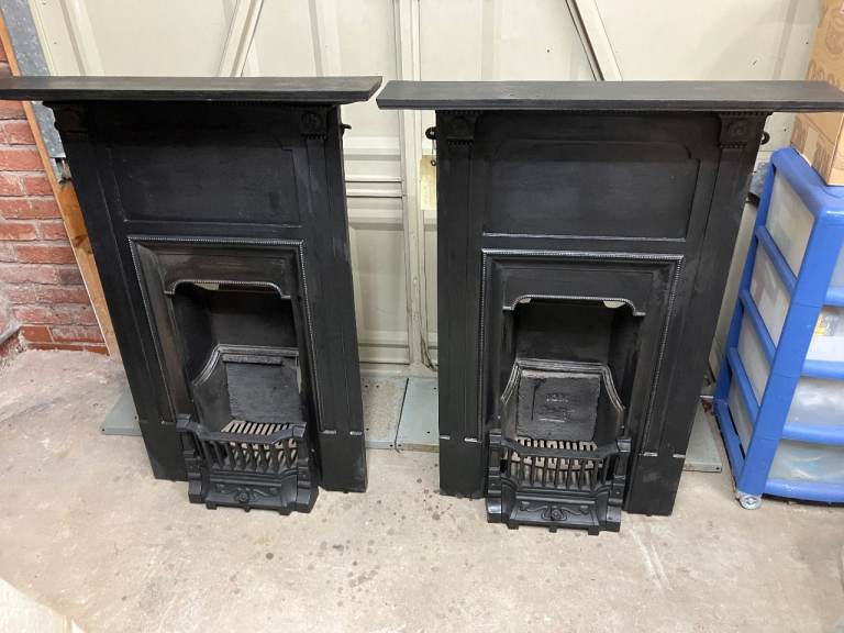 Cast Iron Fire set, surround, fire bed and fret 2 available. Dated registered design 1849