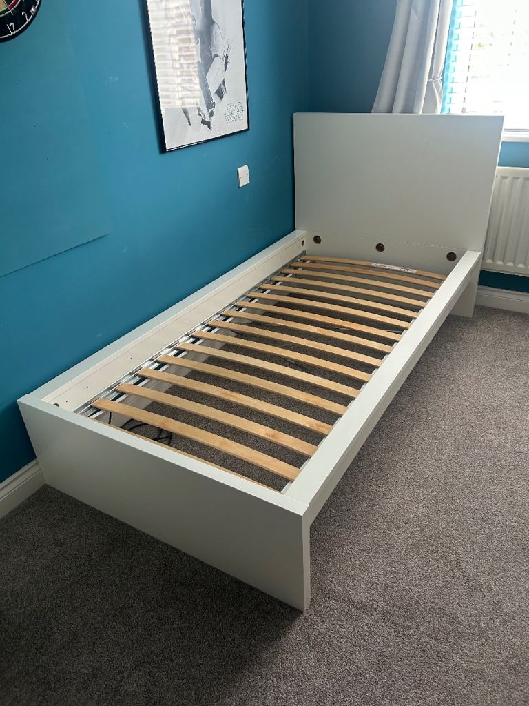 IKEA Malm single bed (white)