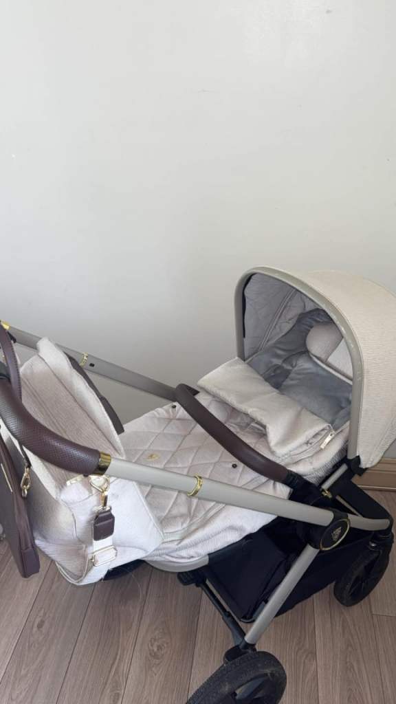 Venicci Travel System - Beige with Carry Cot & Pushchair