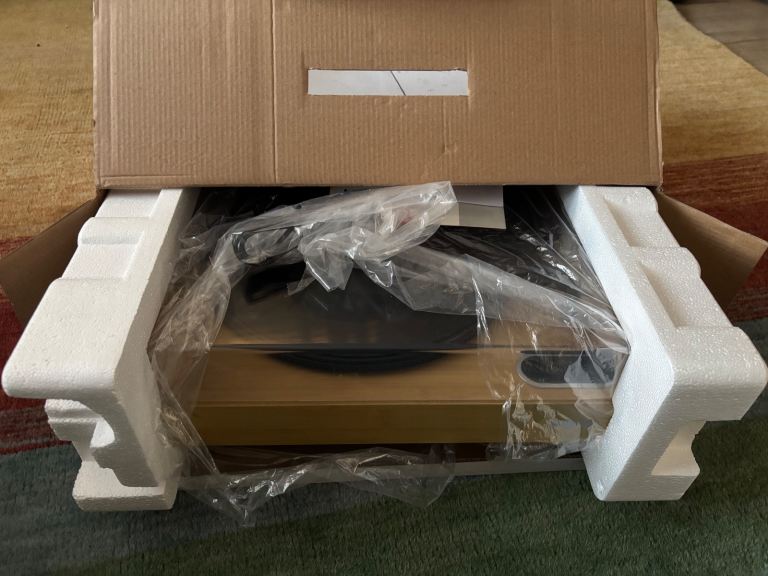 Record Player w Bluetooth 