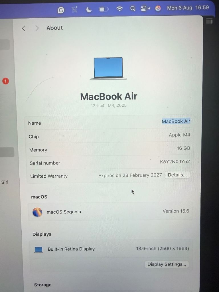 MacBook Air M4 2025 