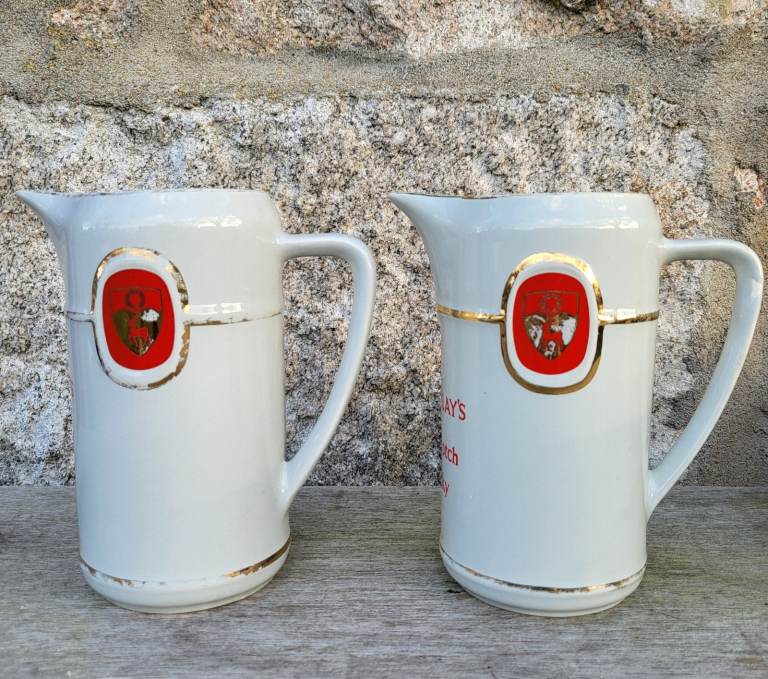 Vintage 2 x Wade Mackinlay's Old Scotch Whiskey Water Jugs