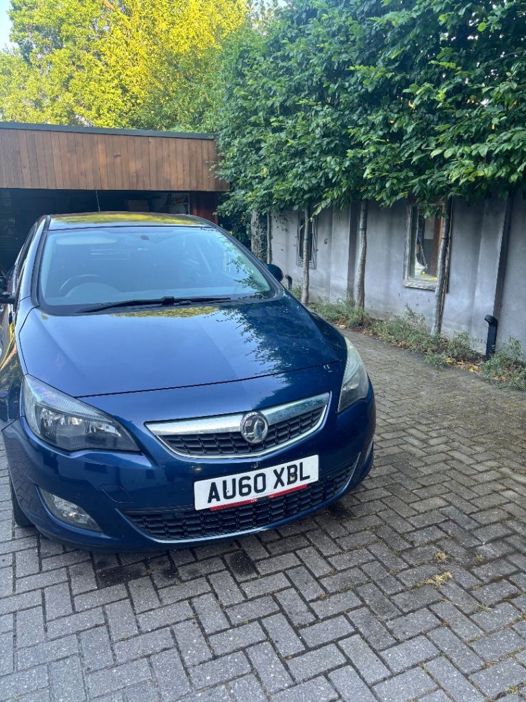 Vauxhall, ASTRA, Hatchback, 2010, Manual, 1598 (cc), 5 doors
