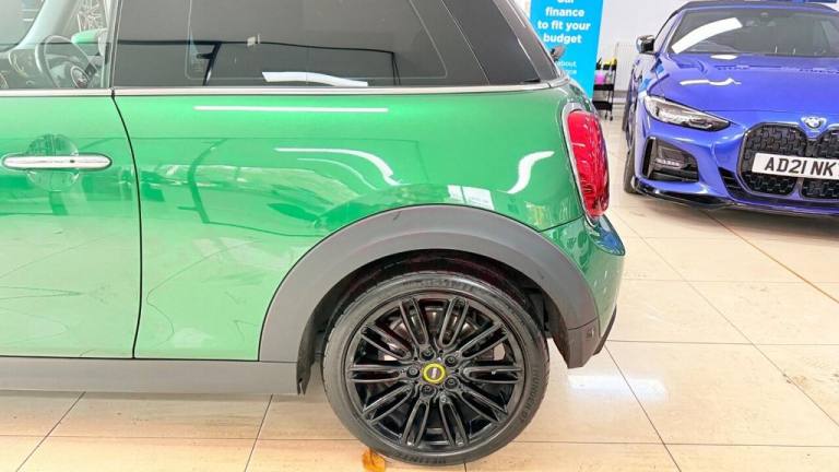 2021 MINI Electric Hatch Cooper SE 32.6kWh Level 2 Auto 3dr Hatchback ELECTRIC Automatic