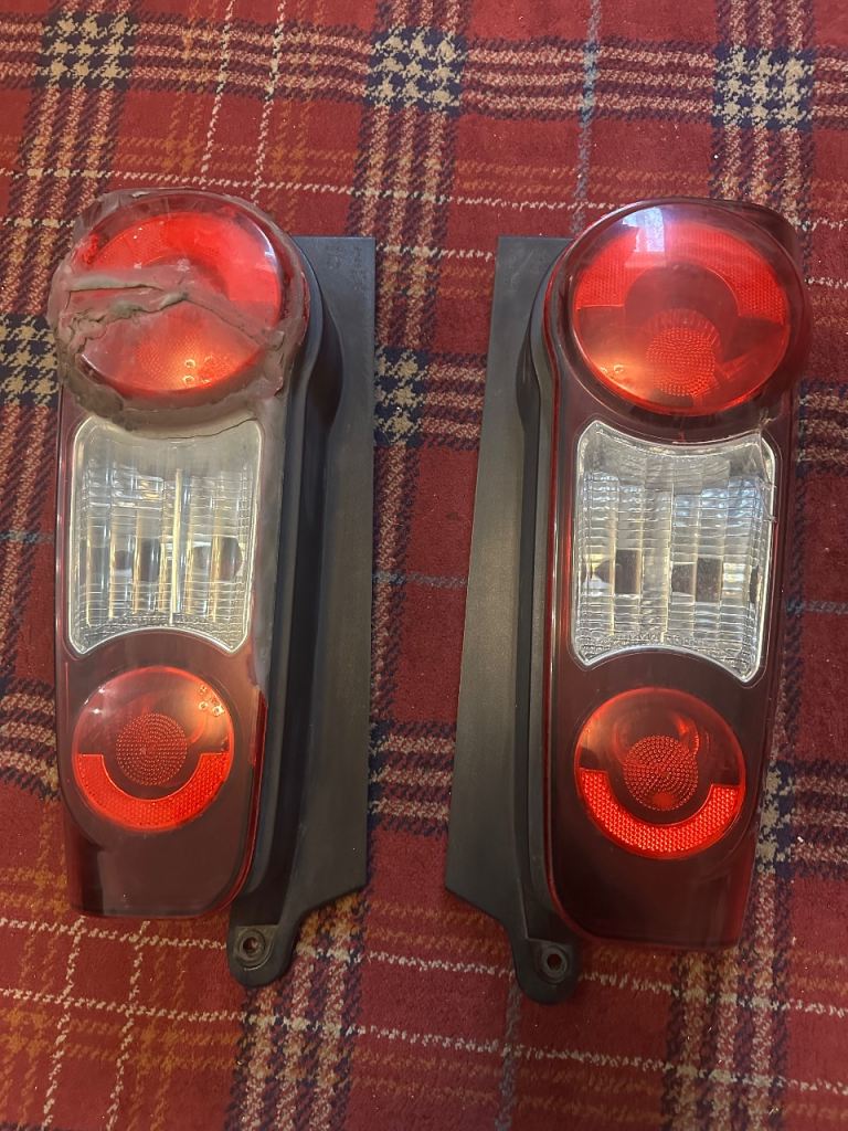 Peugoet Partner Twin Door rear tail light right and left