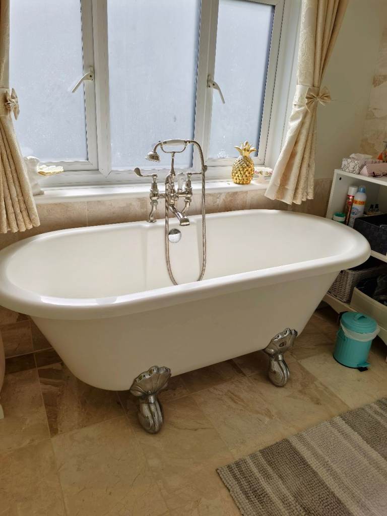 Clearwater Free standing Natural Stone Bath with Chrome Feet