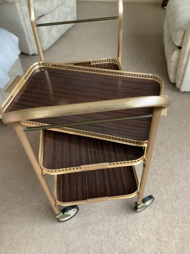 Hostess trolley 