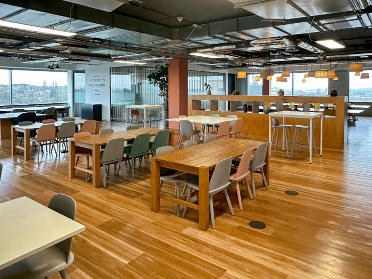 London - W4 5YA, Your modern co-working membership office at 3 Chiswick Park 