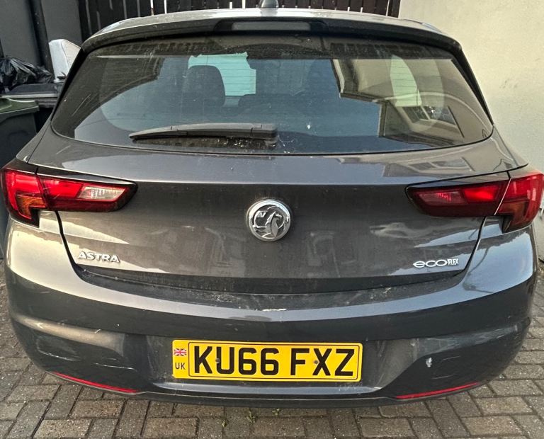 Vauxhall, ASTRA, Hatchback, 2016, Manual, 999 (cc), 5 doors