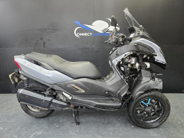 YAMAHA MWD 300 TRICITY 300cc SPARES OR REPAIR PROJECT HPI CLEAR