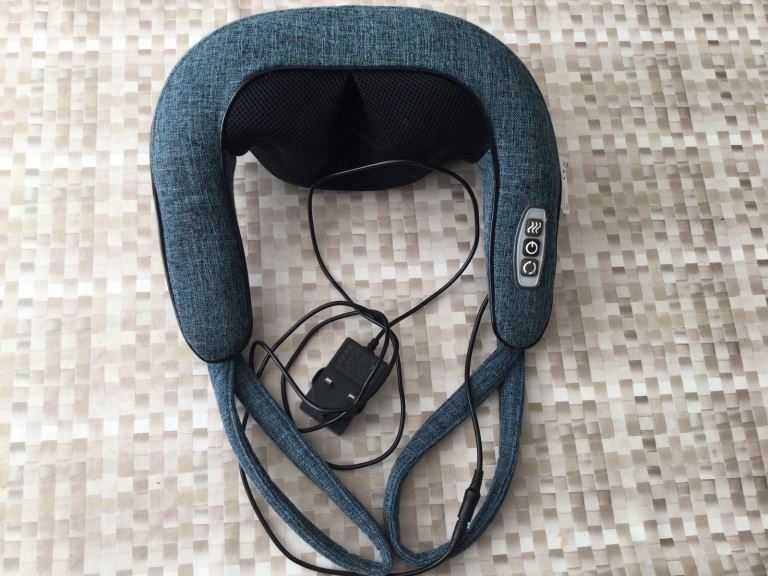 Head and shoulder massager