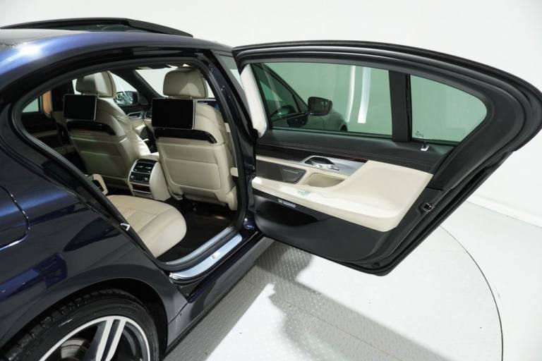 2015 BMW 7 Series 730Ld M Sport 4dr Auto SALOON DIESEL Automatic