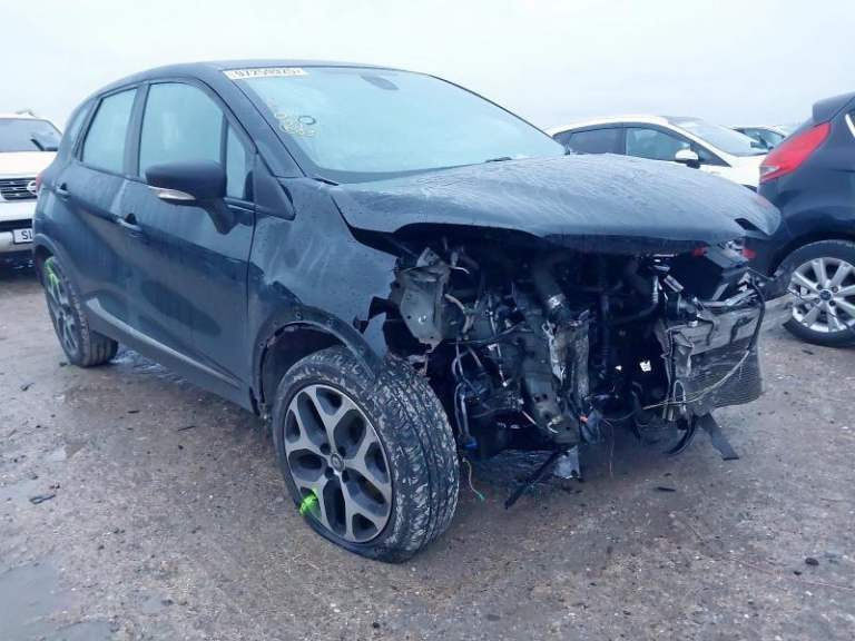 BREAKING RENAULT CAPTUR 1.5 DIESEL 2017 STOCK NUMBER WY80