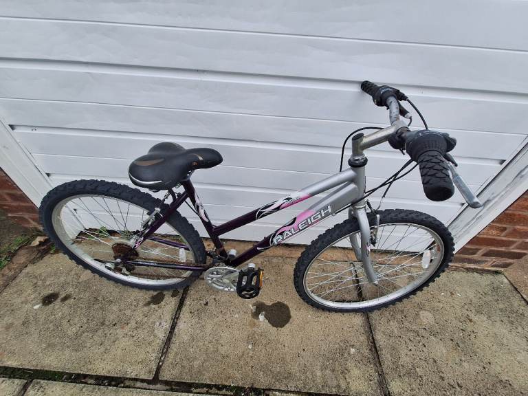 Ladies Explore Rally Bike with new Gel Seat