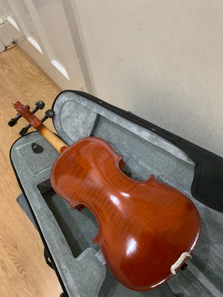 Acoustic Violin – As Good As New