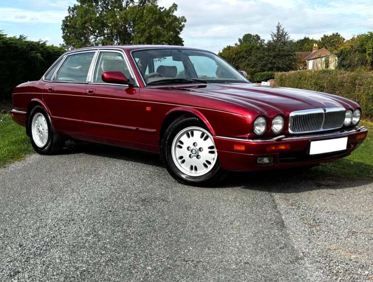 1995 Jaguar XJ 3.2 4dr Auto SALOON PETROL Automatic